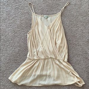 tan tank top
